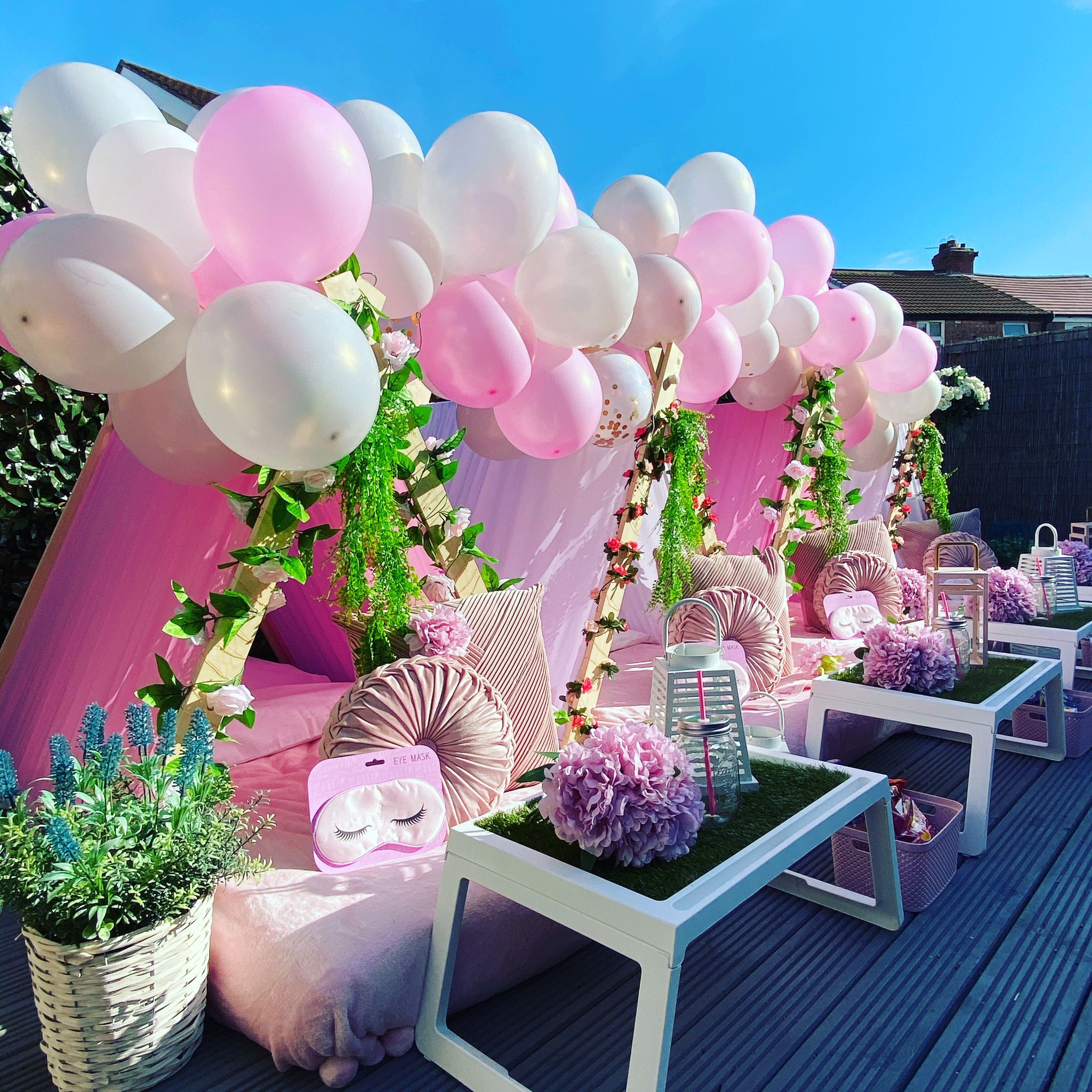 PHOTO-2023-03-06-20-54-10 2 Sleepee Tz Teepee Hire - Image 1