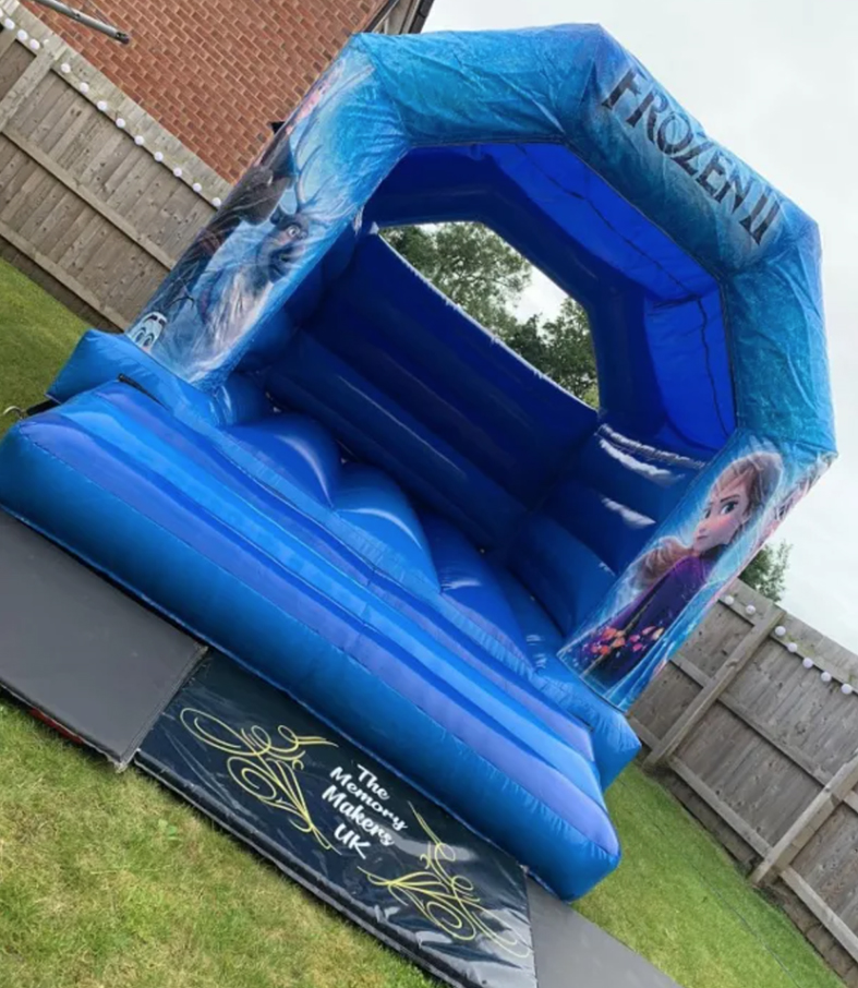 Frozen Frozen Bouncy Castle - Image 1