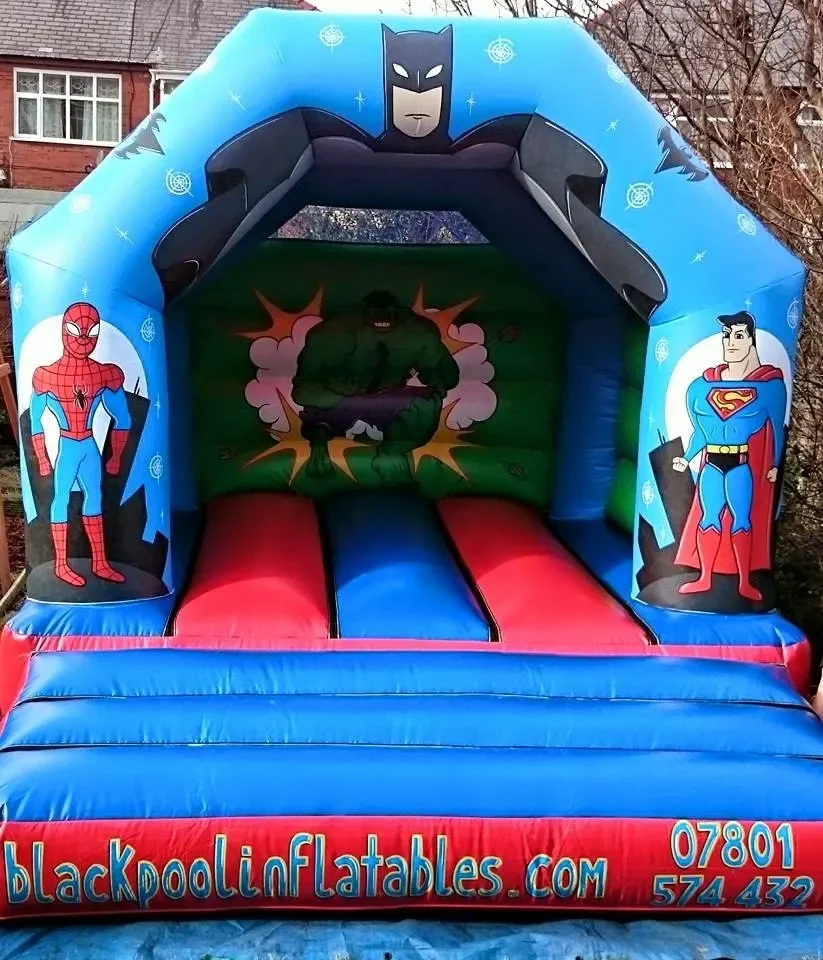 cropped-Superhero.webp 12ft x 14ft Superhero Theme Bouncy Castle - Image 1